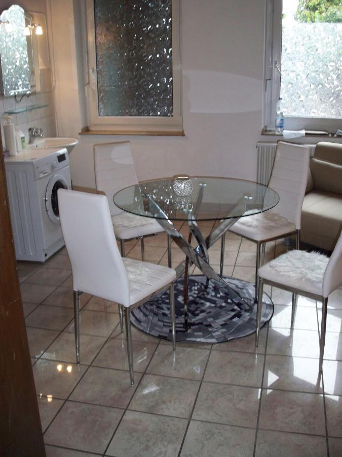 2 Raum Wohnung Κρέφελντ Εξωτερικό φωτογραφία